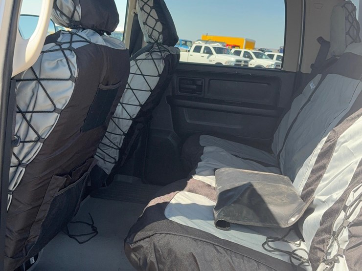 2012-ram-3500-hd-image-2