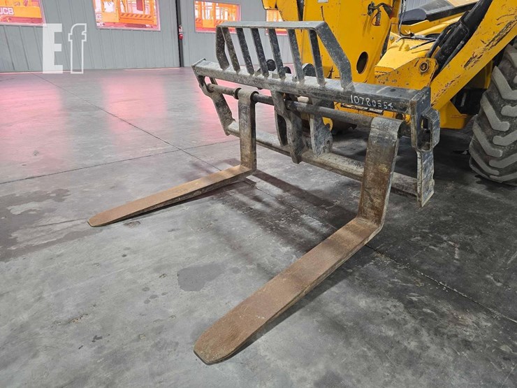 2018-jcb-510-56-image-9