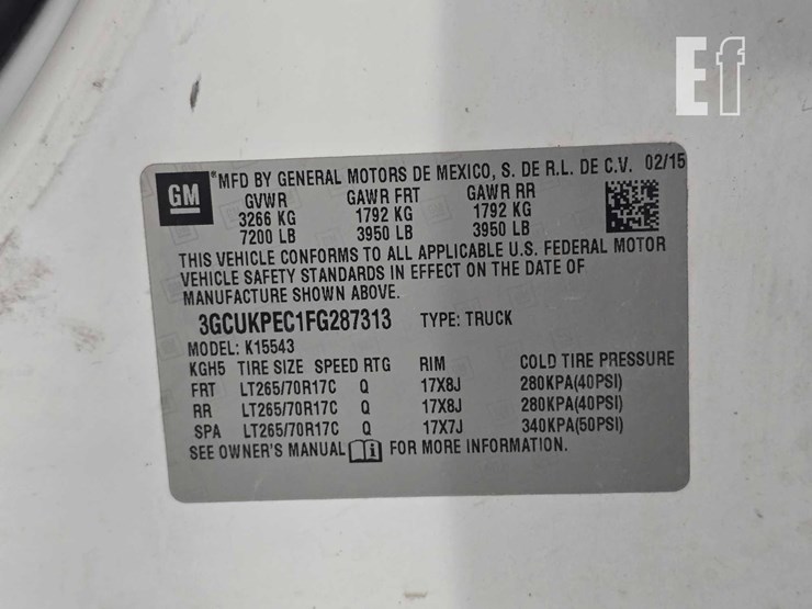 2015-chevrolet-silverado-1500-image-25