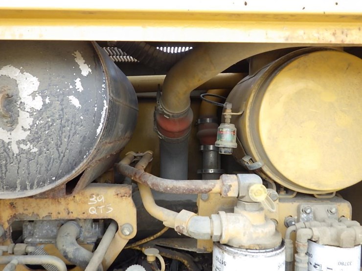 caterpillar-140h-image-19