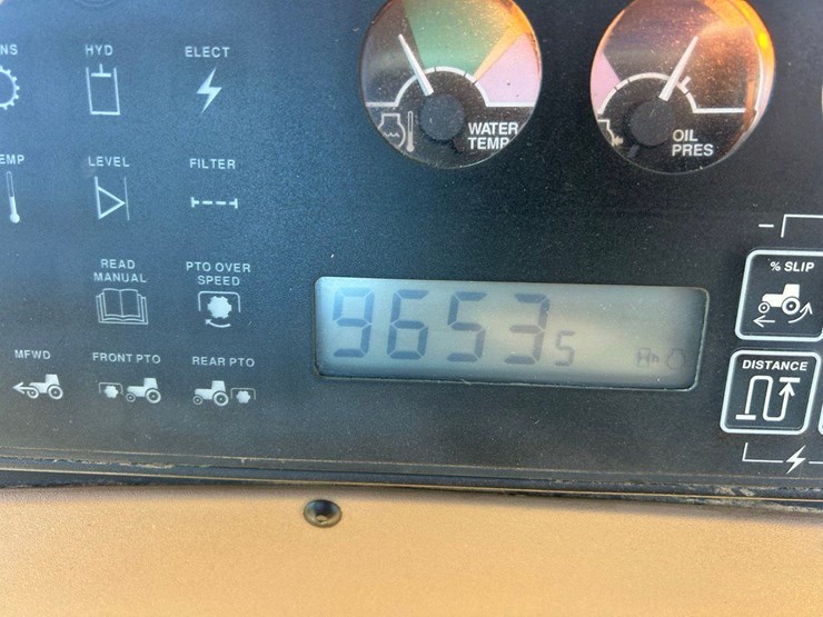 1996-john-deere-8300-image-23