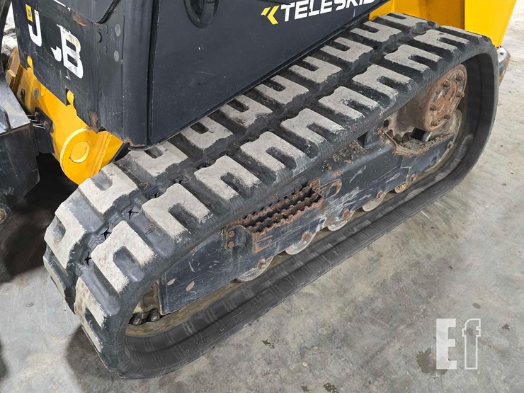 2022-jcb-3ts-8t-image-26