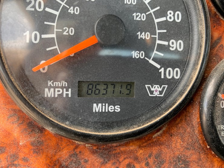 2012-western-star-4900-image-10