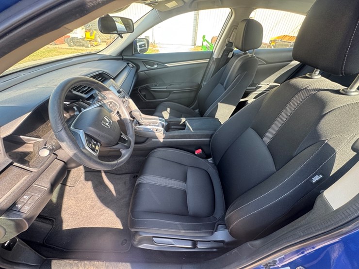 2020-honda-civic-lx-sedan-4-door-54,878-miles-showing---2hgfc2f66lh602430-image-5