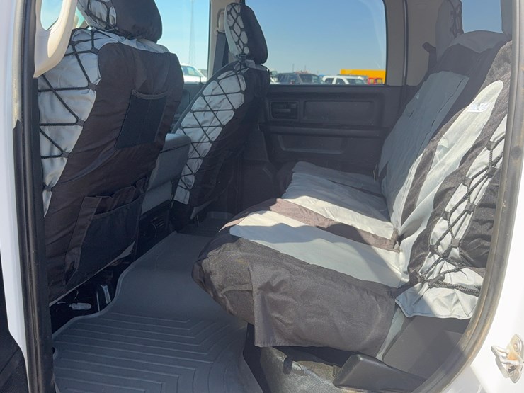 2015-ram-2500-hd-image-17