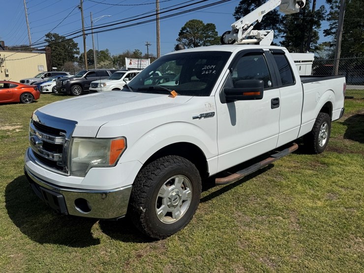 2014-ford-f150-xlt-image-1