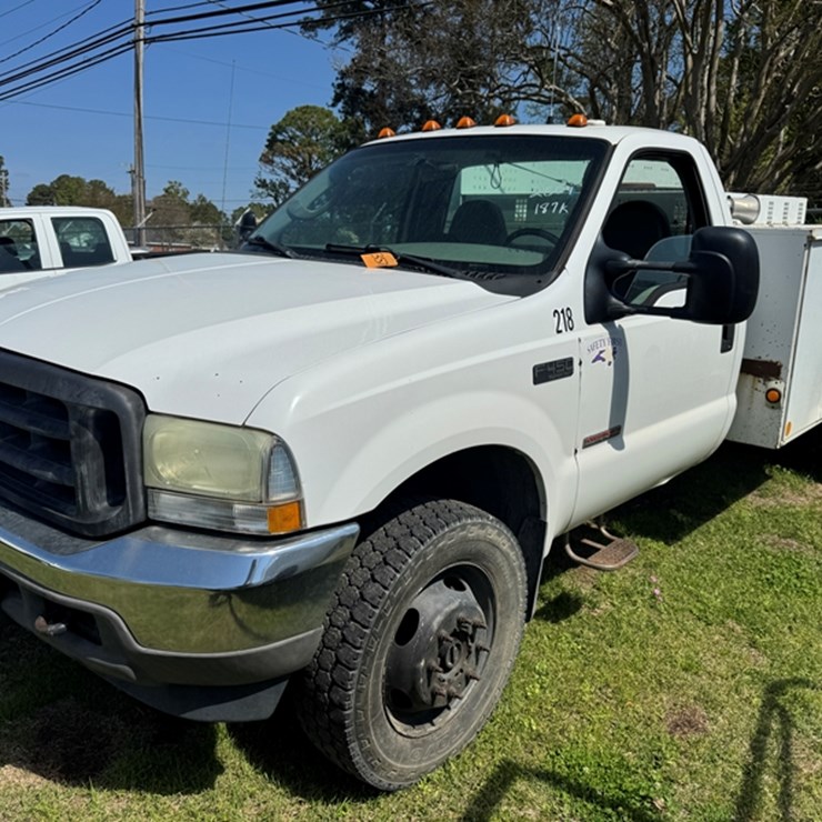 2004 FORD F450