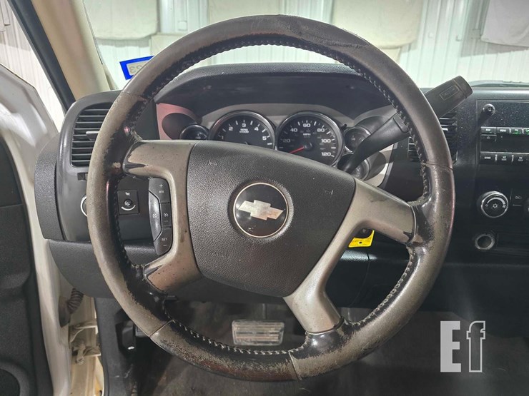 2007-chevrolet-3500hd-image-10