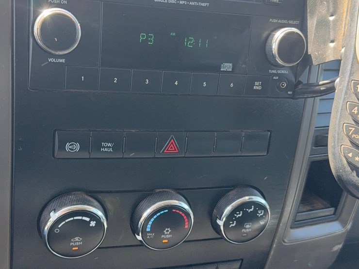 2013-ram-4500-hd-image-9