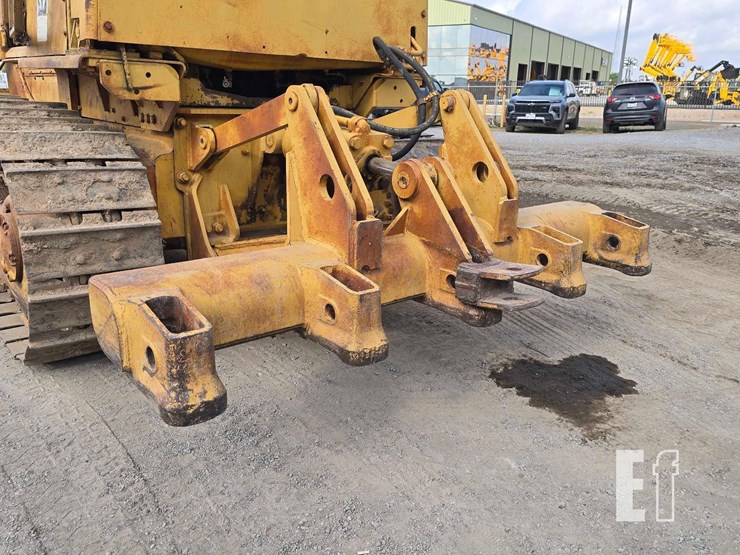 1982-caterpillar-d6d-image-13
