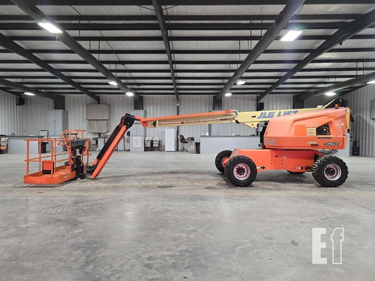 2019-jlg-460sj-image-5