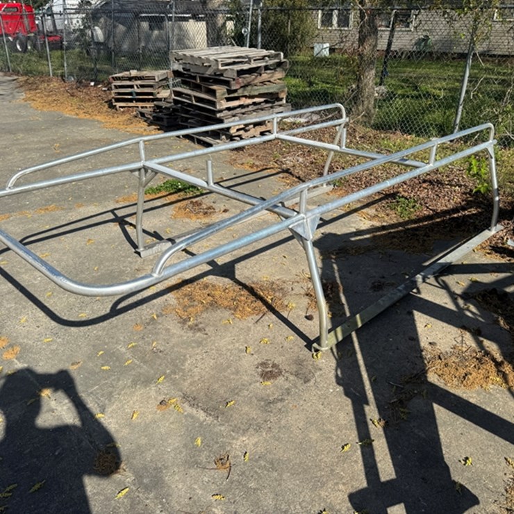 LADDER RACK - CAME OFF '09 CHEVROLET SILVERADO - REGULAR CAB, LONG BED