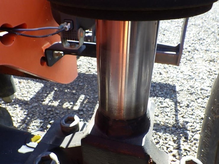 2014-jlg-6042-telescopic-reach-lift-image-21