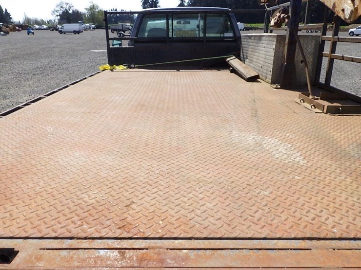 1996-gmc-3500-image-9