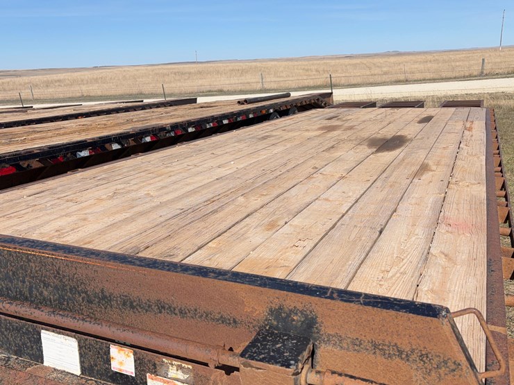 2014-kearney-flatbed-trailer-image-9