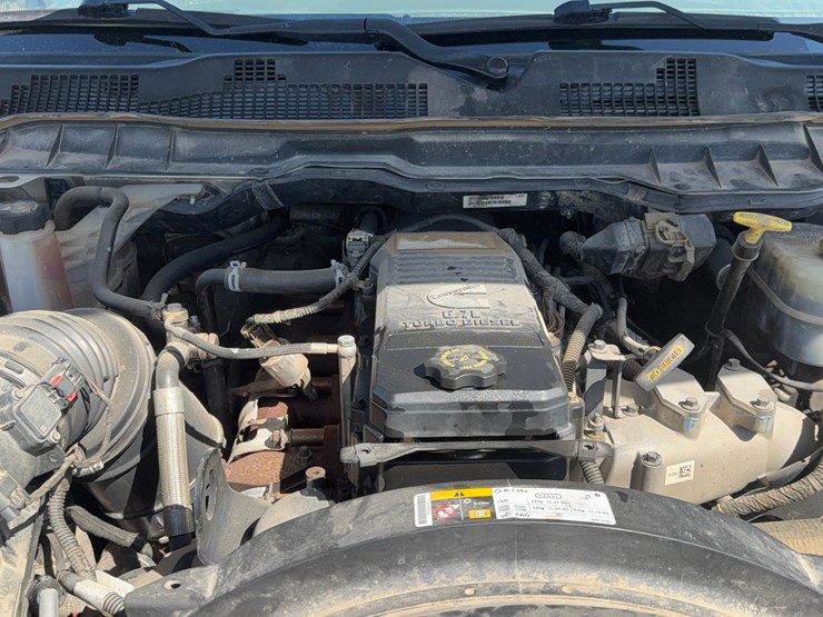 2017-ram-3500-hd-image-21