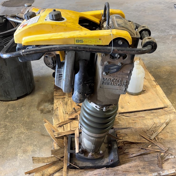 WACKER NEUSON BS60-2i