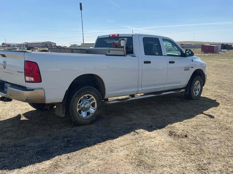 2015-ram-2500-hd-image-4