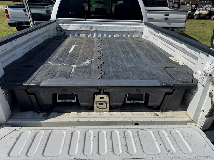 toyota-tundra-sr5-image-7