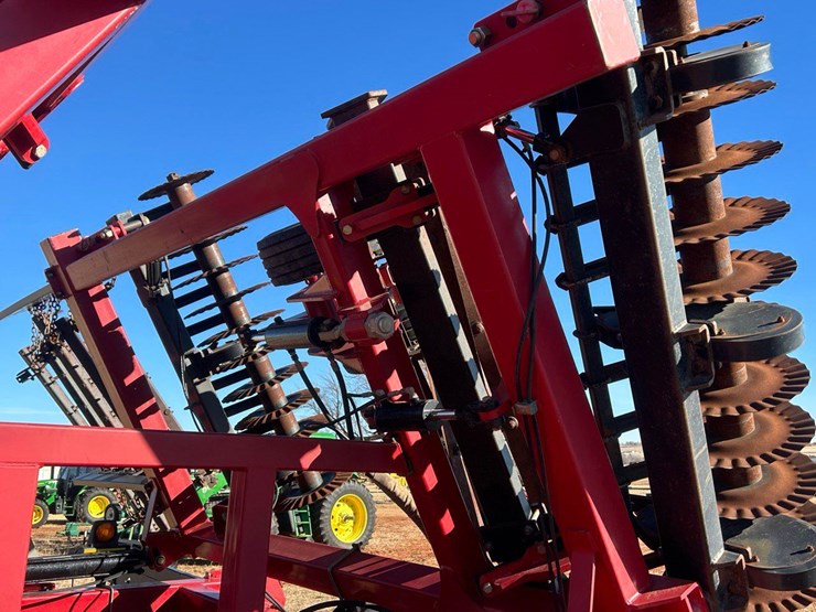 2019-mcfarlane-incite-5124-image-7