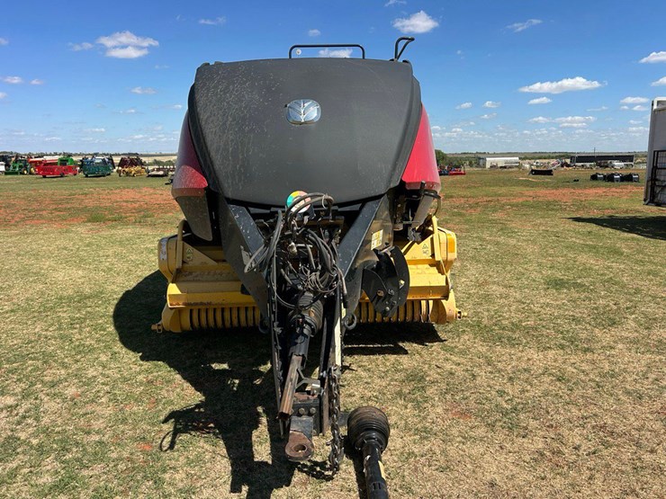 2014-new-holland-big-baler-340-image-4