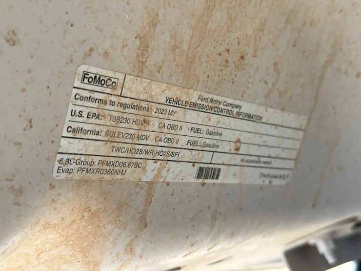 2023-ford-f250-image-28