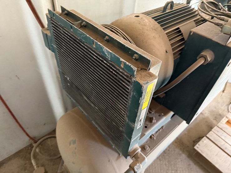 detroit-series-60-14l-665-hp-420kw-generator-&-air-compressor-house,-skidded-image-23