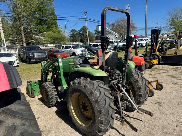 john-deere-4320-image-4