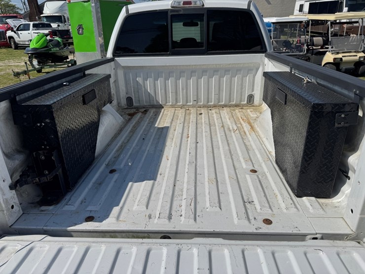 2014-ford-f150-xlt-image-5