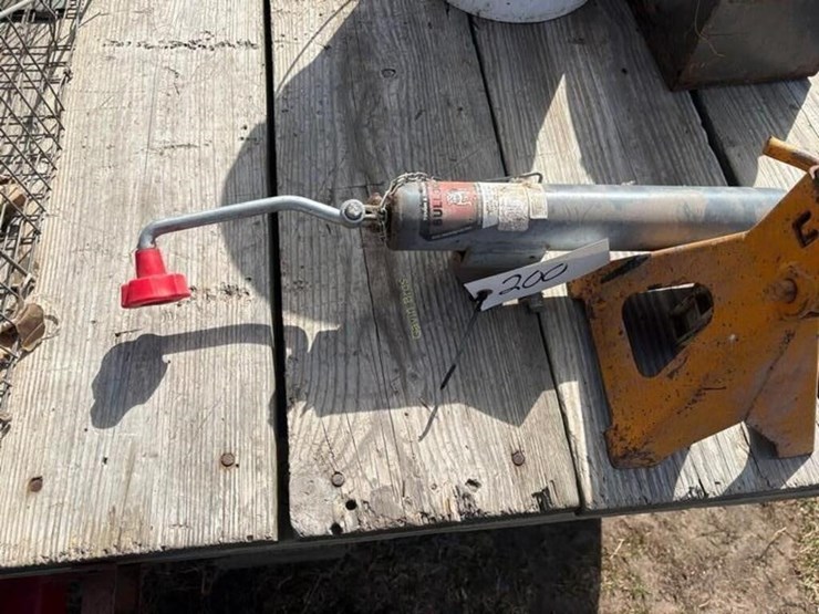 3000-lb-jack-&-jack-stand-image-2