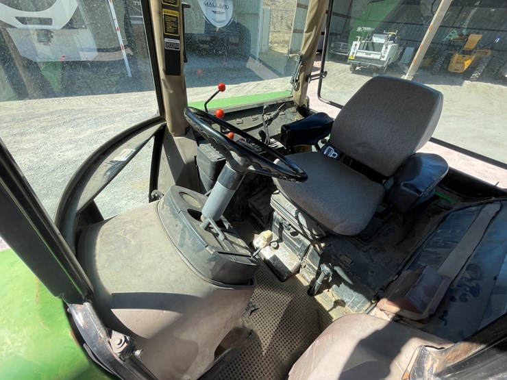 john-deere-3055-image-20