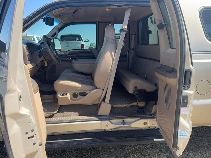 1999-ford-f250-image-16