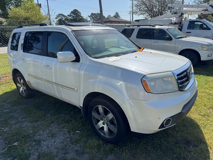 2012-honda-pilot-image-2