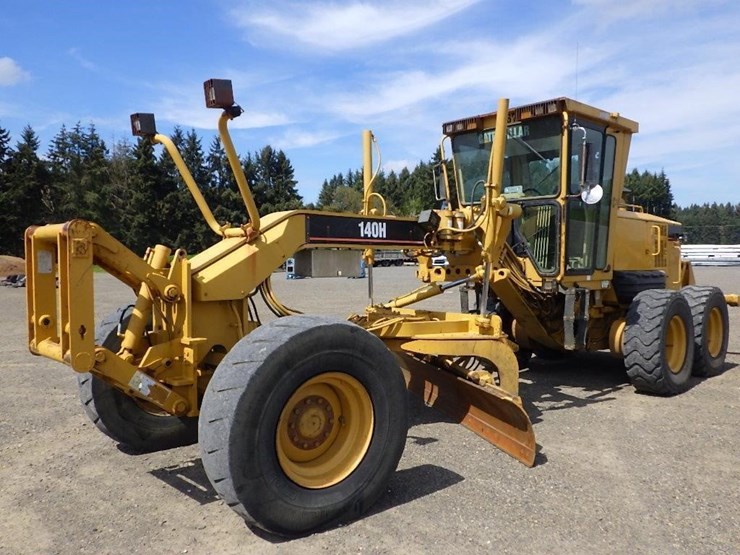 caterpillar-140h-image-1