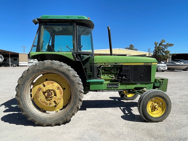john-deere-3055-image-6