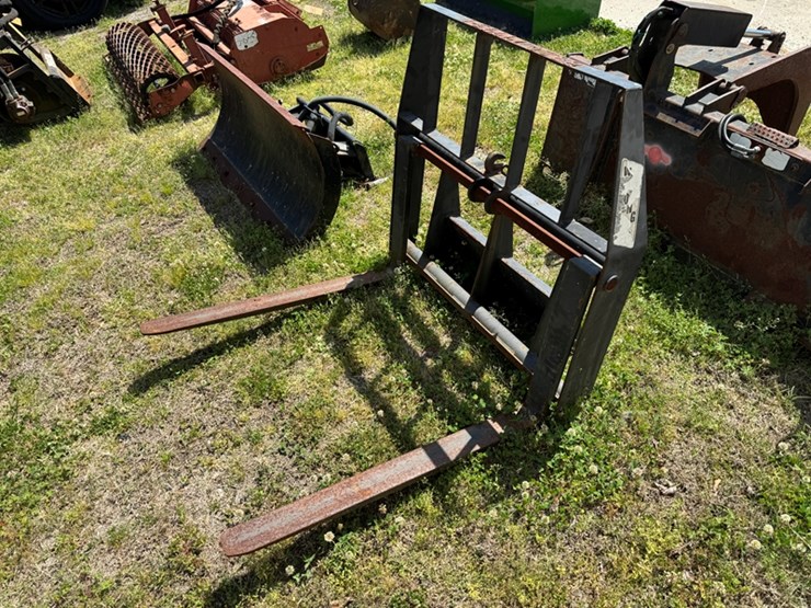 wr-long-fork-attachement-for-toro-image-1