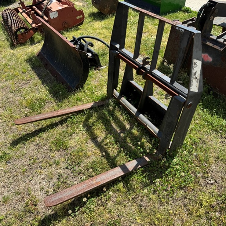 WR LONG FORK ATTACHEMENT FOR TORO