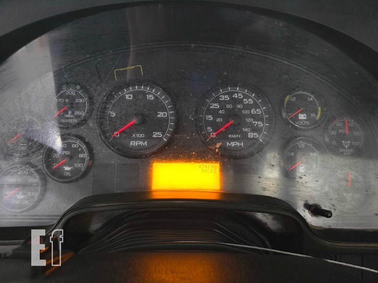 2017-international-prostar-image-11