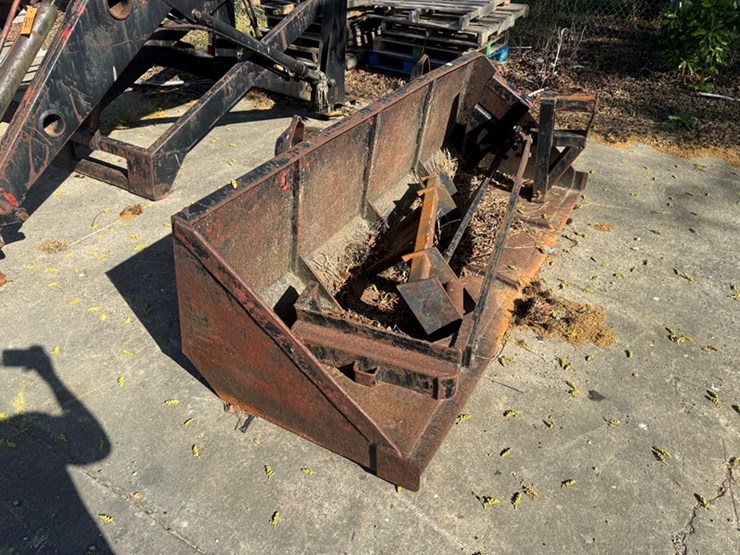 westendorf-front-end-loader-&-bucket-not-complete-image-3