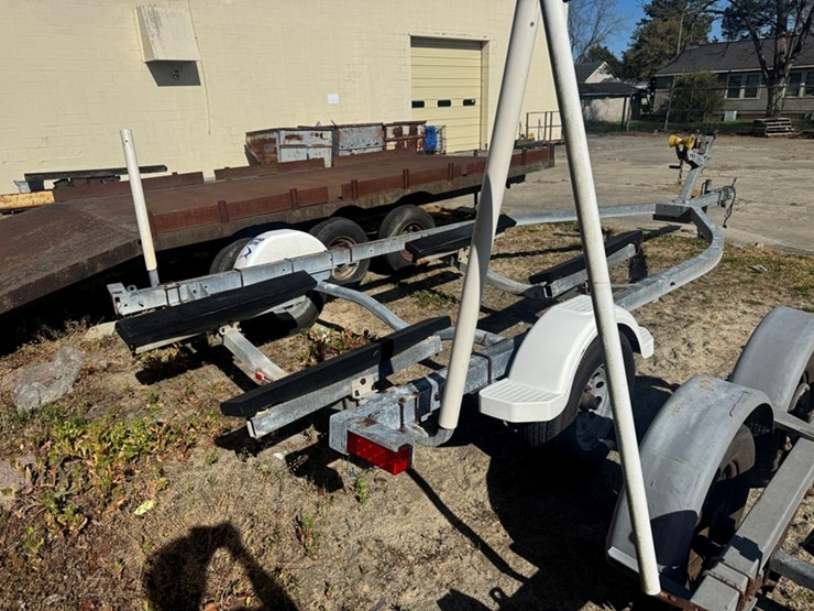 2004-loadrite-boat-trailer-5a4tz4r1942001604-image-3