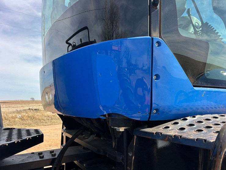 2010-new-holland-t9020-image-9