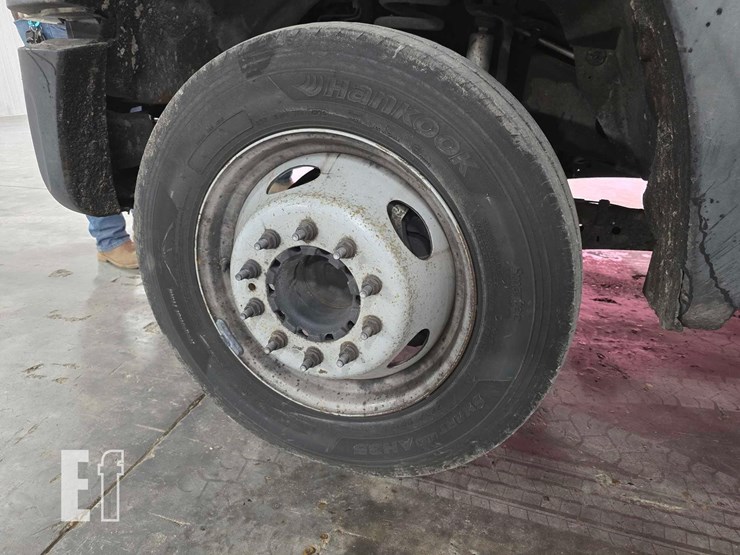 2011-ford-f450-sd-image-17