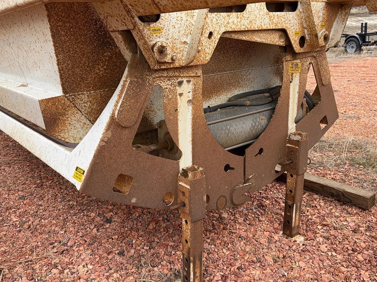 2016-crosscountry-tl-420-bcl-trailer-image-19