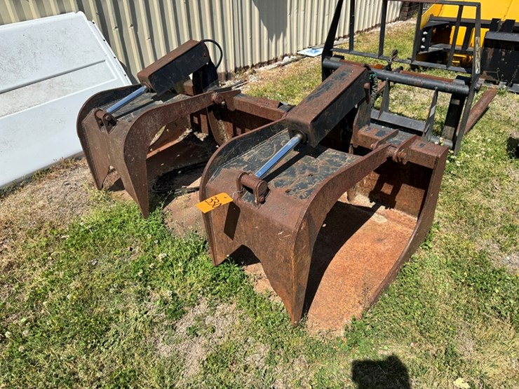 hyraulic-grapple-skid-steer-mount-image-4