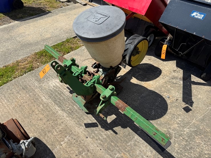 john-deere-71-image-1