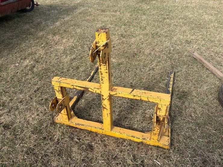 3pt-bale-mover-image-2