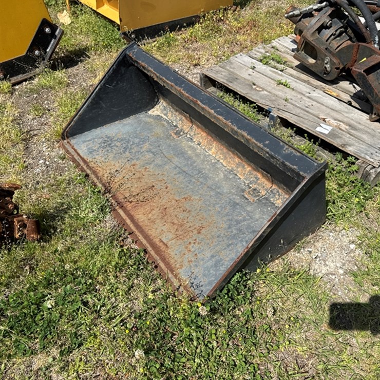 TORO 40" FRONT BUCKET