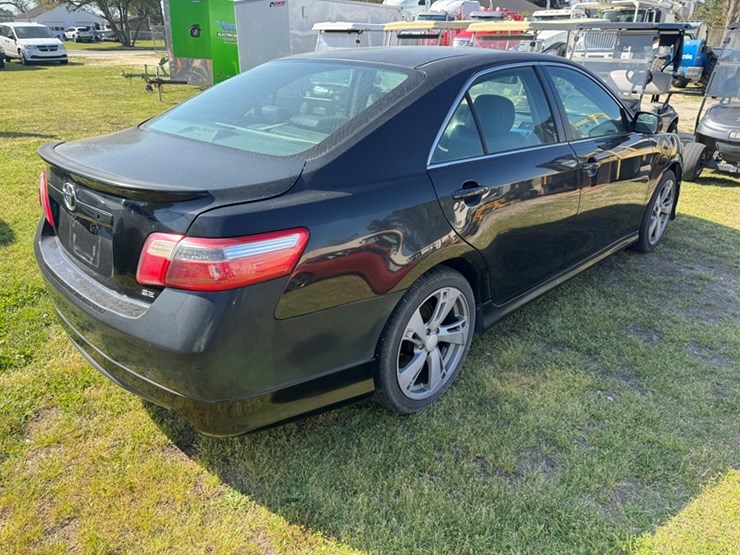 2007-toyota-camry-se-sedan---3.5l-v6-209,474-miles-showing---4t1bk46k17u511363-image-3