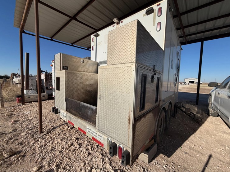 2007-atc-16’-bp-dog-house-trailer-image-5