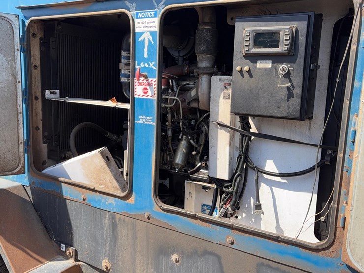 2013-mac-750f-image-8